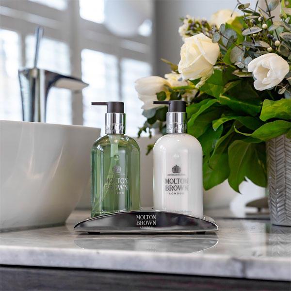 Image du produit Molton Brown Refined White Mulberry (Savon liquide, 300 ml)