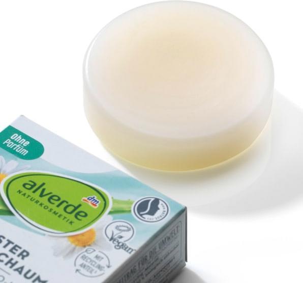 Actual product image dm alverde Solid organic aloe vera, organic camomile
