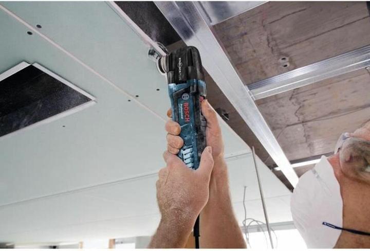 Produktbild Bosch Professional Multi-Cutter GOP 30-28, im Karton