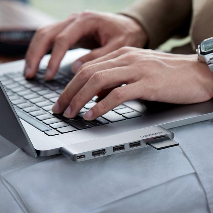 Produktbild Ugreen CM380 (USB-C, 6 Ports)