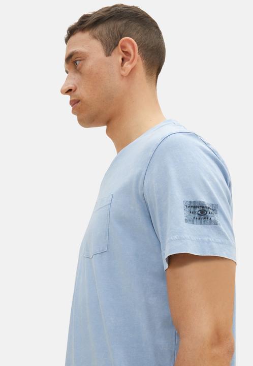Produktbild Tom Tailor T-Shirt Kurzarmshirt mit V-Ausschnitt, ausgewaschener Optik und Brusttasche (XL)
