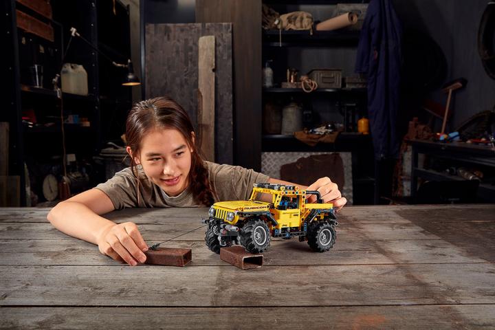 Produktbild LEGO Jeep Wrangler (42122, LEGO Technic)