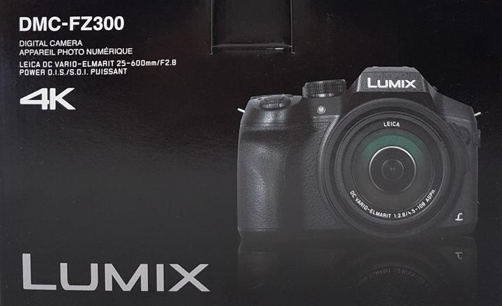 Image du produit Panasonic Lumix FZ300 (25 - 600 mm, 12.10 Mpx, 1/2,3'')