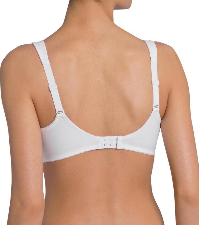Actual product image Triumph Cotton Shaper N (100 E, Single pack)