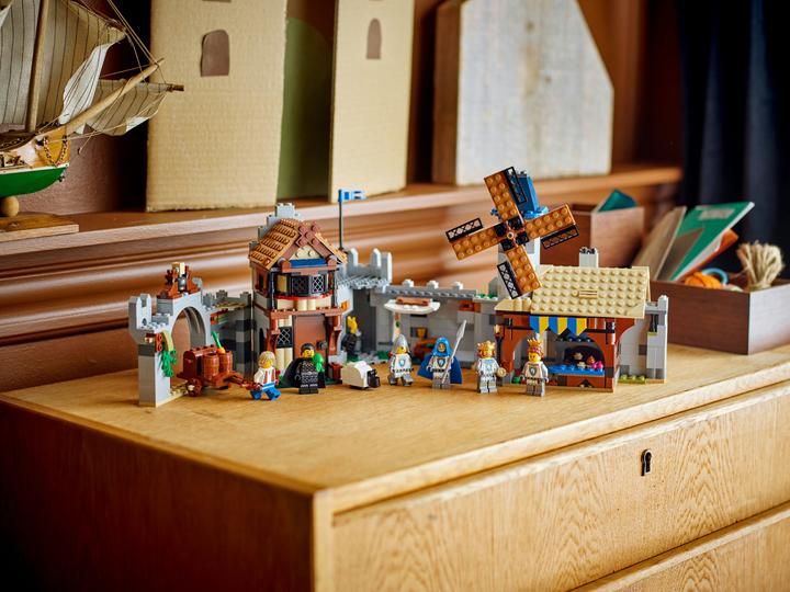 Image du produit LEGO Château médiéval (31168, LEGO Creator Expert)