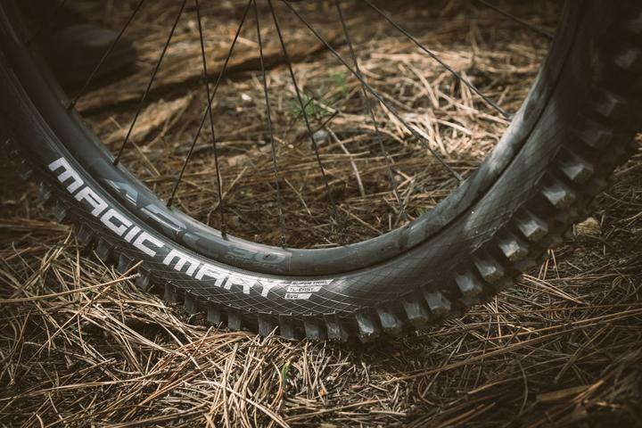 Actual product image Schwalbe Magic Mary (27.5 x 2.40, 62-584)