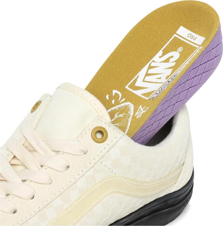 Actual product image Vans Old Skool Pro Lizzy Armanto (40.5)