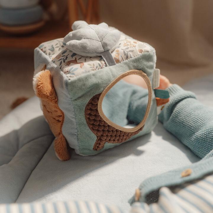 Actual product image Little Dutch Fabric activities Forest Friends touch cube