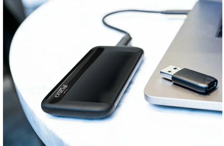 Produktbild Crucial X8 (500 GB)