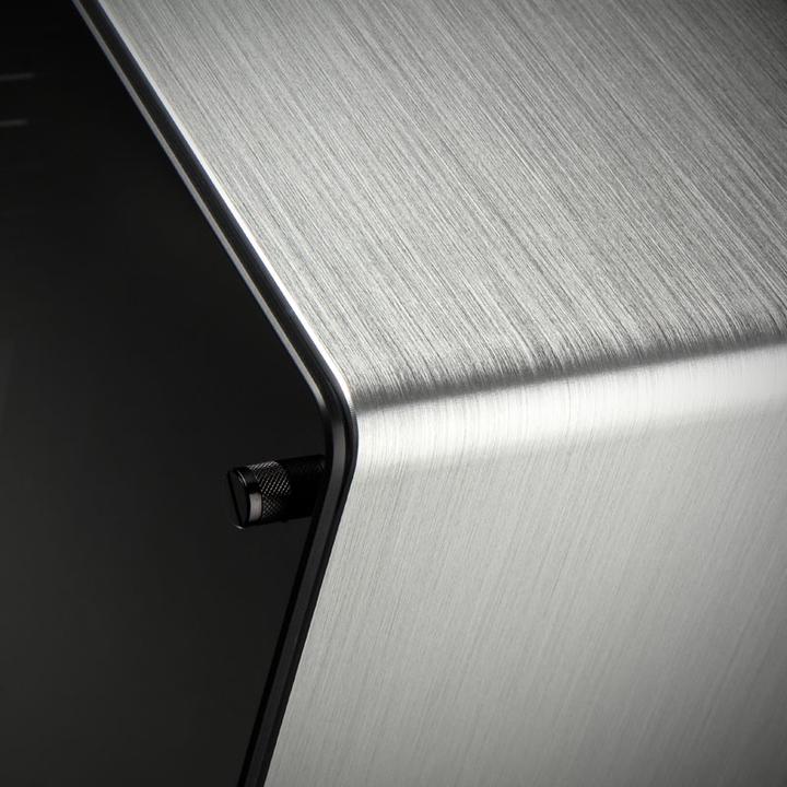 Actual product image In Win 904 Plus Design Midi Tower (ATX)