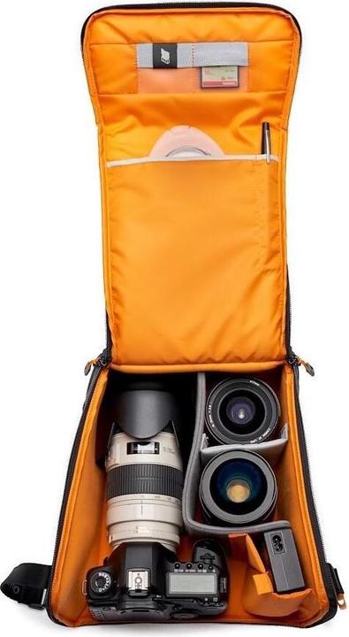 Actual product image Lowepro GearUp Creator Box XL II Green Line (Camera bag, 8 l)