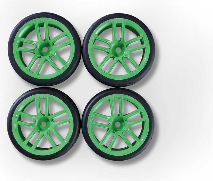 Actual product image Carson 1:10 Wheel set 10 spokes (4) green
