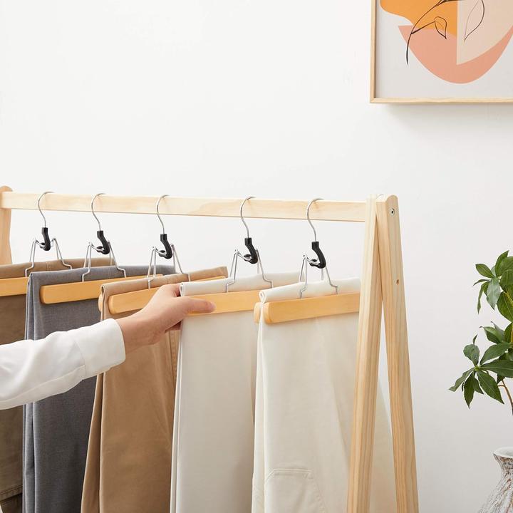 Actual product image Songmics Hanger (12 x)
