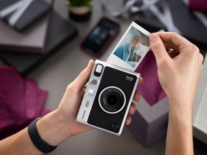 Actual product image Fujifilm Instax Mini Evo