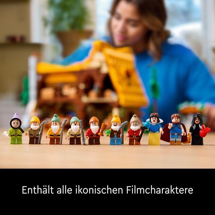 Immagine prodotto LEGO La capanna di Biancaneve e i sette nani (43242, LEGO Disney)