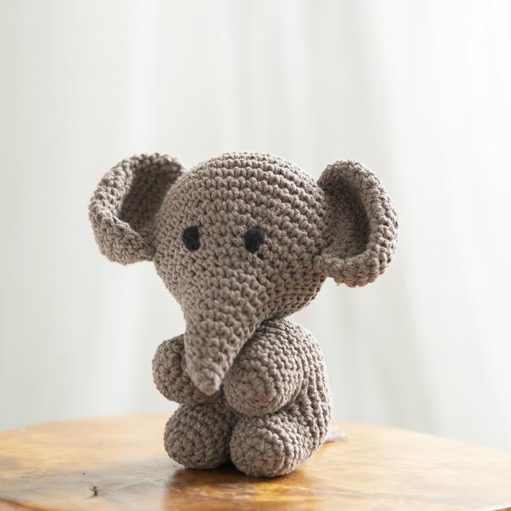 Actual product image Hoooked Elephant Mo