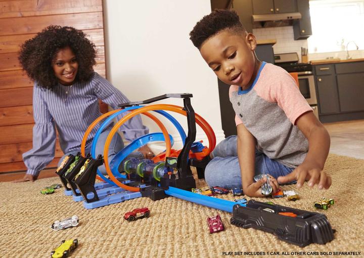 Produktbild Hot Wheels Korkenzieher-Crash Trackset