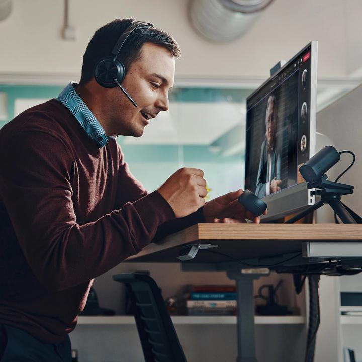 Actual product image HP Voyager Focus 2 MS (Wireless, USB-C)