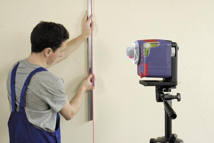 Produktbild kwb Bau-Stativ 155 cm hoch mit Kamera-AdapteroderalsZubehörfürLaser-MouseoderLaser-Lot