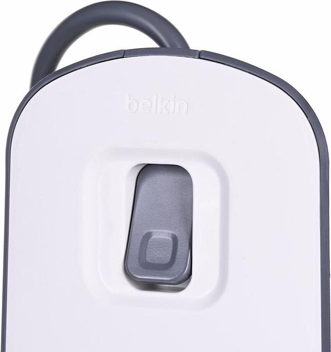 Actual product image Belkin BSV804ca2M 8 AC outputs (8 x, 4-pole, 2 m)