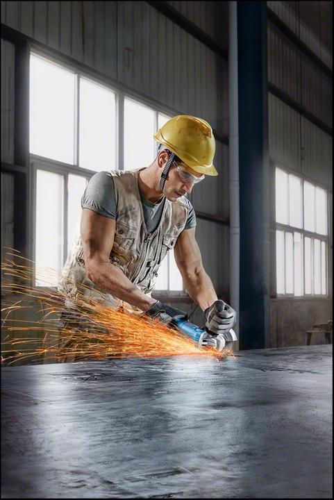 Actual product image Bosch Professional GWS 880 Professional angle grinder (125 mm)