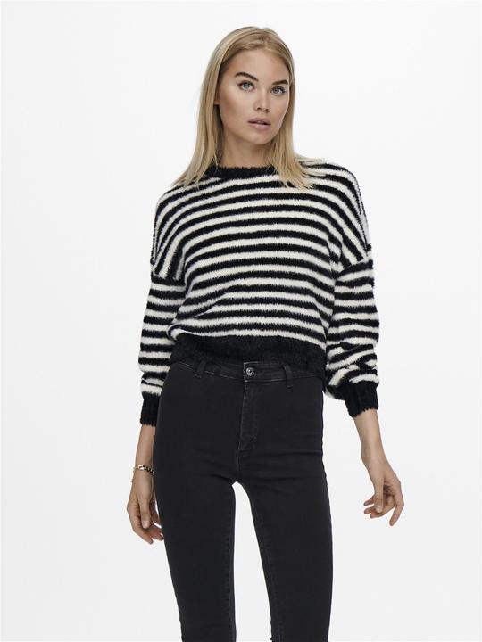 Actual product image Only Short knit sweater (M)