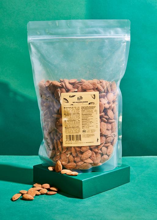 Produktbild KoRo Bio ganze Mandelkerne ungeschält (1000 g)