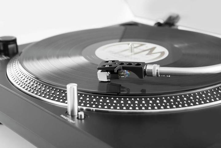 Actual product image TechniSat TechniPlayer LP 300 (Semi-automatic)