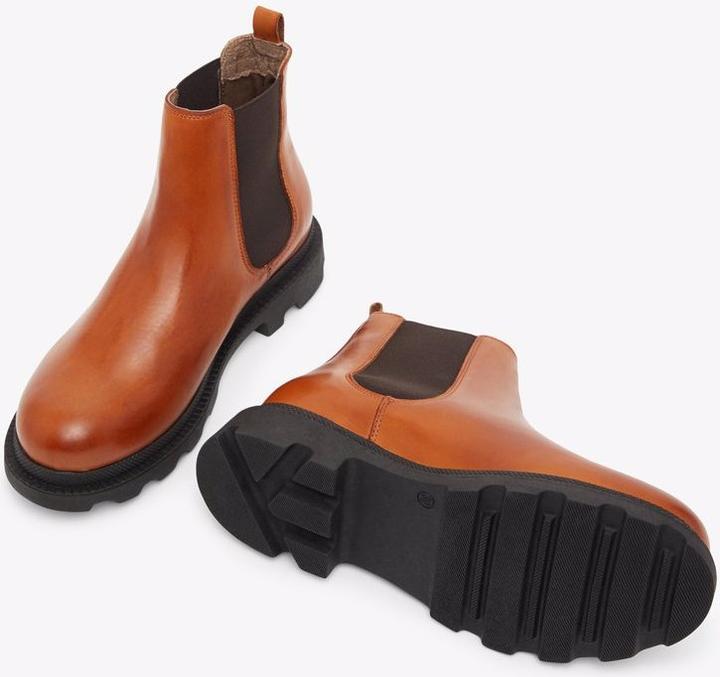 Actual product image Bianco Leather Chelsea Boots (38)