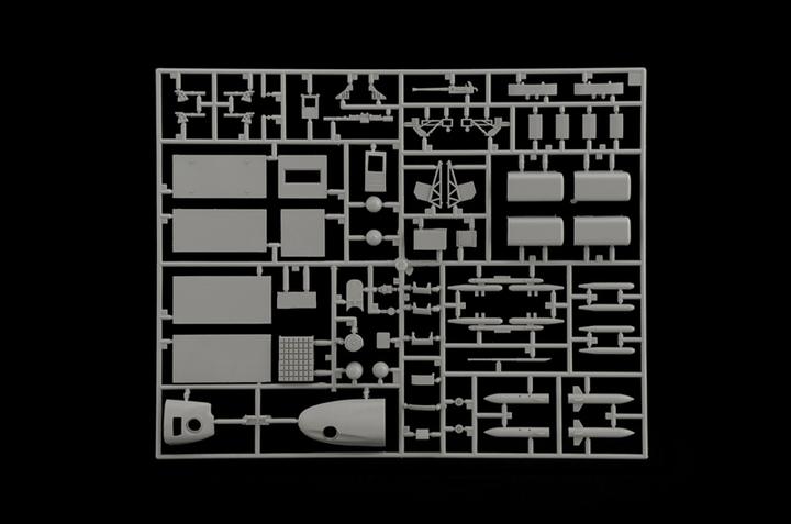 Actual product image Italeri AC-130H Spectre