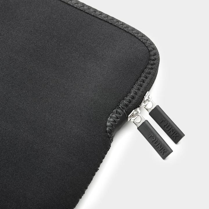 Actual product image Trunk Neoprene cover (16", Apple)