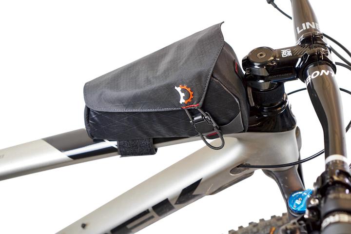 Actual product image Revelate Designs Mag Tank 2000 (1.40 l, Frame bag)