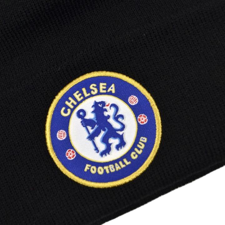 Actual product image Chelsea FC Unisex Adult Crest Knitted Beanie