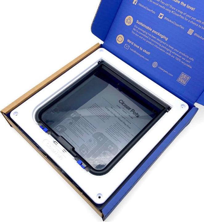 Actual product image Cat Mate 4-way locking cat flap, XL, white (Magnetic cat flap)