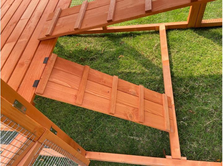 Actual product image Pet Homes Villa Arosa small animal stable