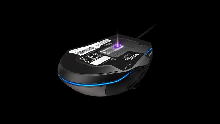 Actual product image Roccat Tyon (Cable)