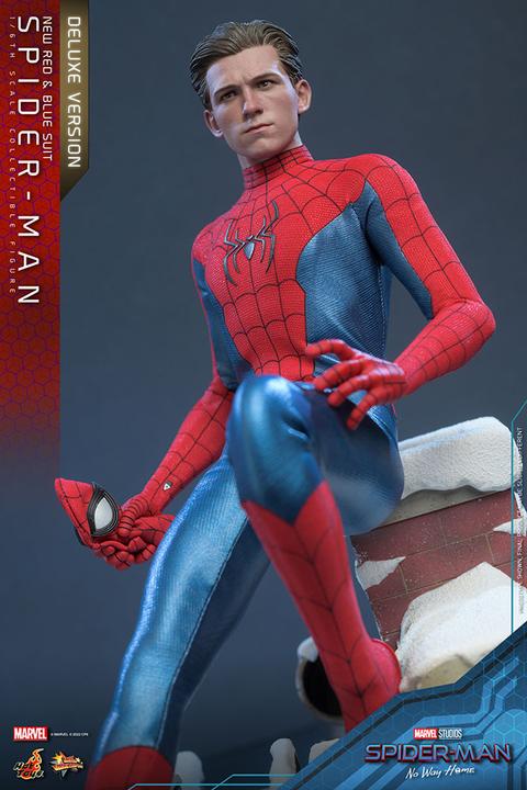 Actual product image Hot Toys Spider-Man: No Way Home figurine Movie Masterpiece 1/6 Spider-Man (New Red and Blue Suit) (Deluxe Ve
