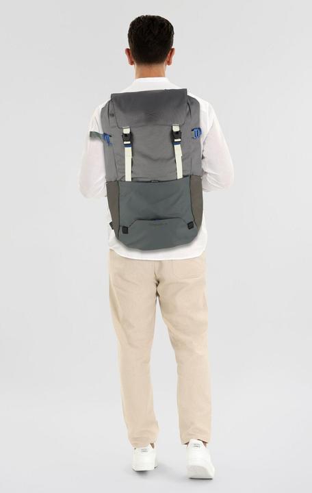 Actual product image Tropicfeel Shell 20-42 (20 l)