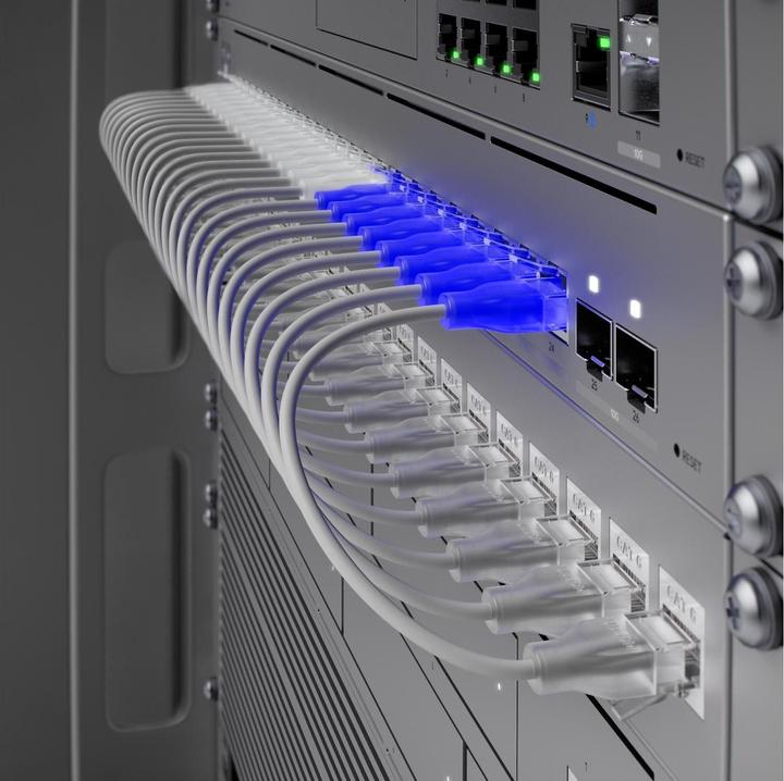 Produktbild Ubiquiti USW-PRO-MAX-24 (26 Ports)