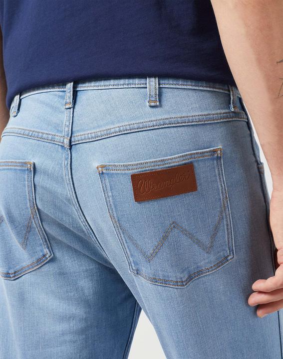 Produktbild Wrangler Jeans Regular Fit (33)
