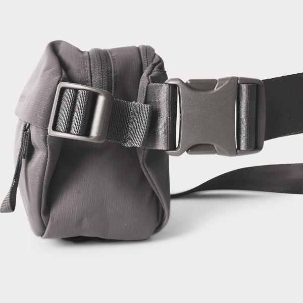 Actual product image Moment Fanny Sling 2L V3 Grey