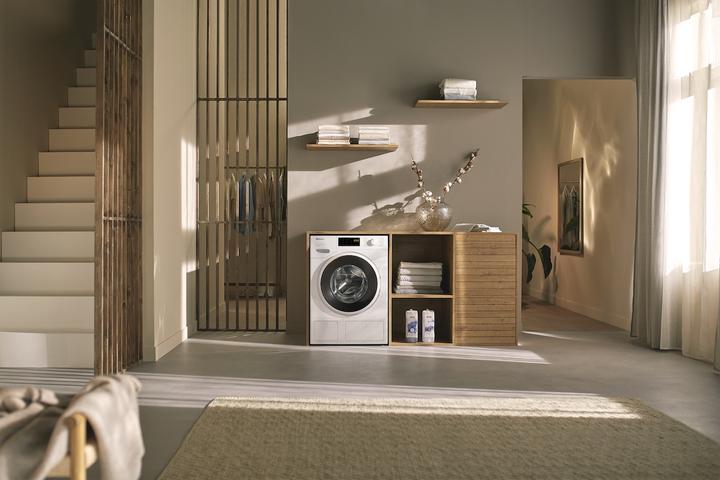 Actual product image Miele Waschmaschine WWB680 WCS 125 Edition Lotosweiss (8 kg, Right)