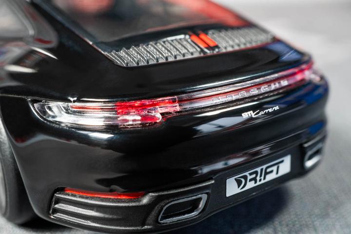 Produktbild Sturmkind DRIFT Racer Classics Series Porsche 911 Carrera (992)