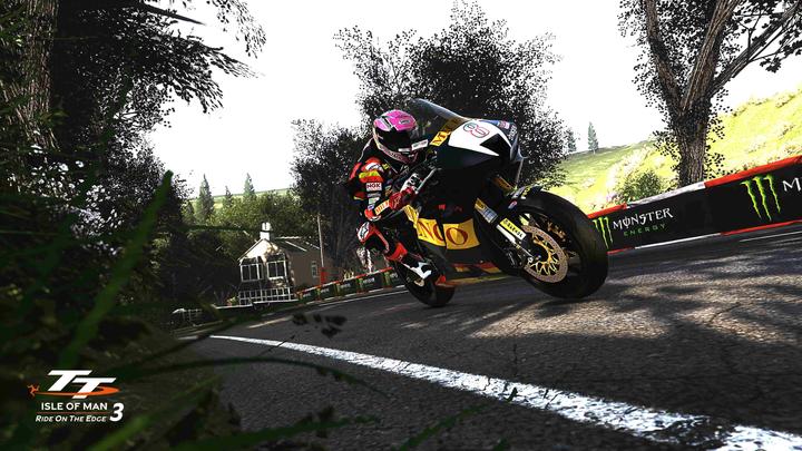 Produktbild Nacon Gaming TT Isle of Man - Rise on the Edge 3 (PS4, PS5, FR)