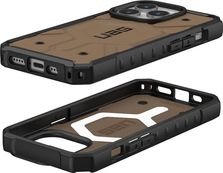 Actual product image UAG Pathfinder Magsafe Case (Apple iPhone 15 Pro)