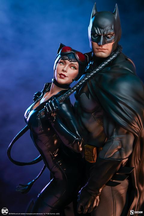 Produktbild Sideshow DC Comics diorama Batman & Catwoman 51 cm