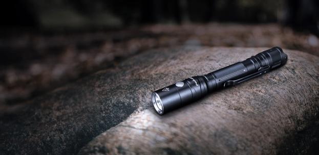 Immagine prodotto Fenix LD22 V2.0 (18 cm, 800 lm)