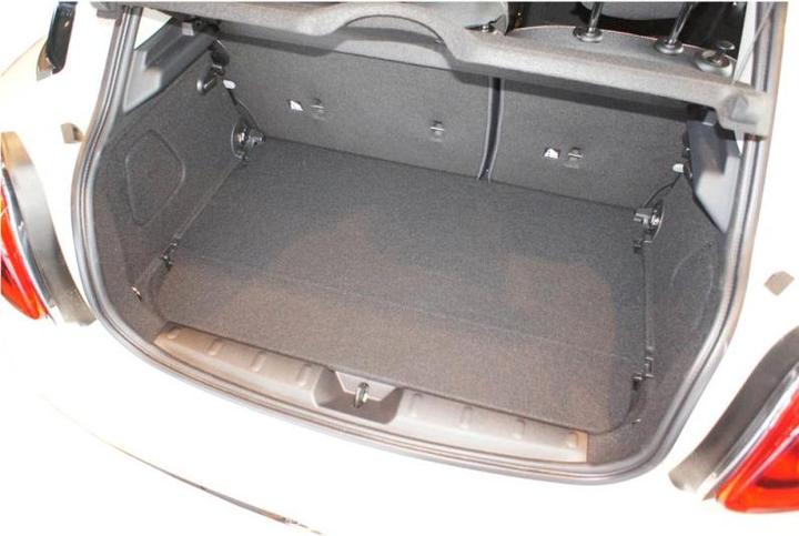 Aristar Trunk pan for Mini from 2014 until today (5-door)(raised loading area)