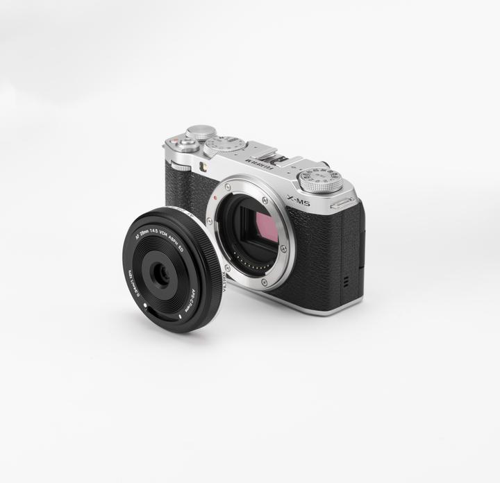 Actual product image Viltrox Lens I AF 28 mm I F/4.5 XF I Fuji X-Mount (APS-C / DX)