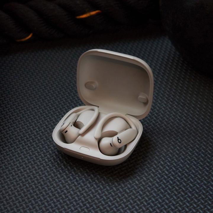 Produktbild Beats Powerbeats Pro 2 (ANC, 10 h, Kabellos)